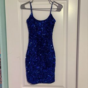 Mini blue sequin dress #sequindress #minidress